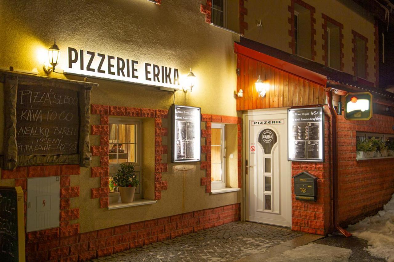 Penzion Erika Boží Dar Esterno foto
