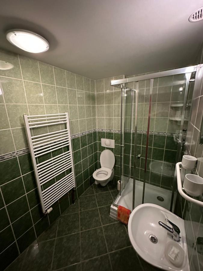 Penzion Erika Boží Dar Esterno foto